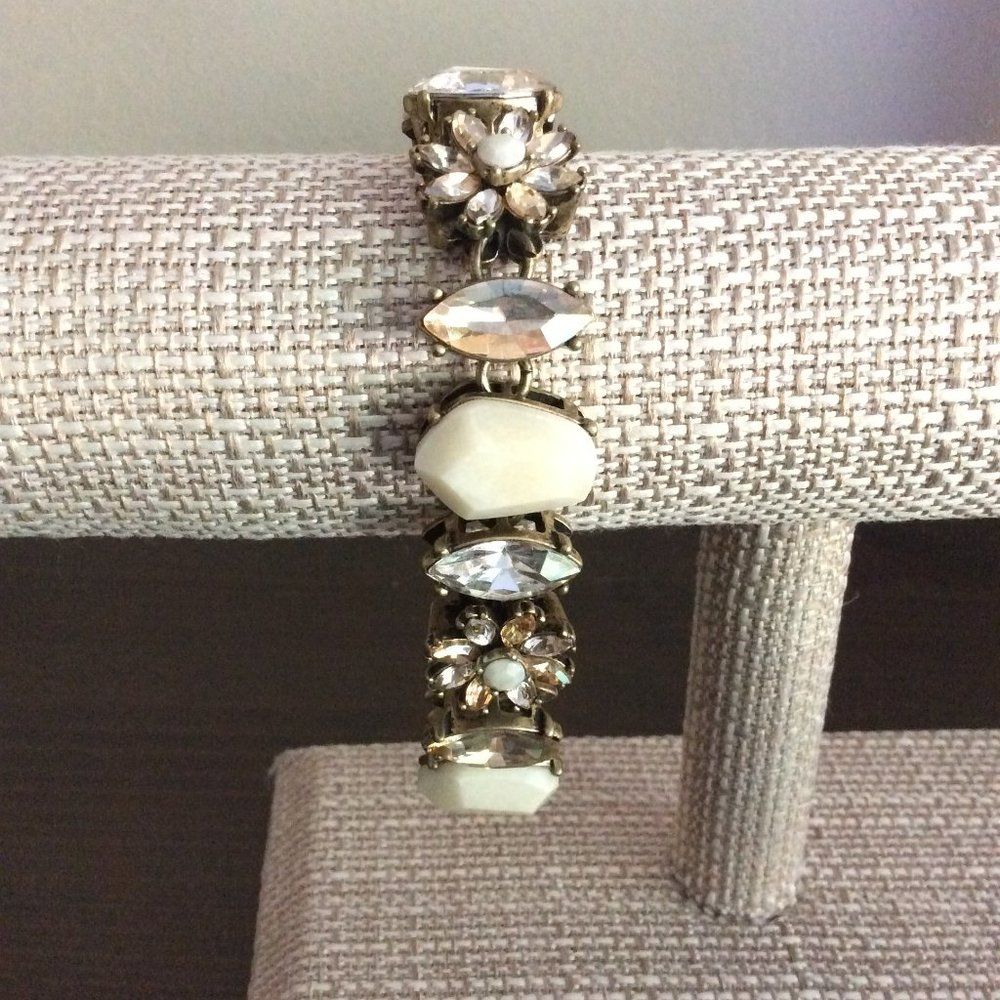 Chloe & Isabel Gardenia Toggle Bracelet